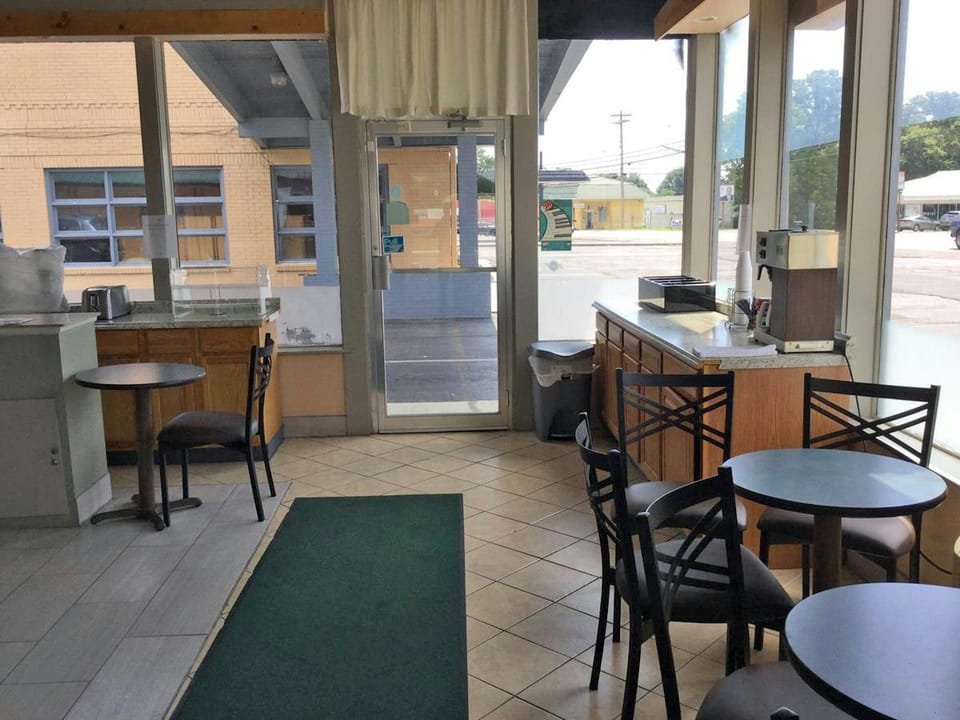 Scottish Inns McMinnville Hotel in Tennessee
