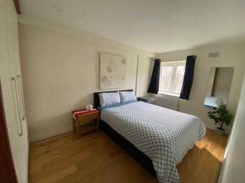 Cozy Room in Modern Apartment - Perfect Location Hotel in Dublin