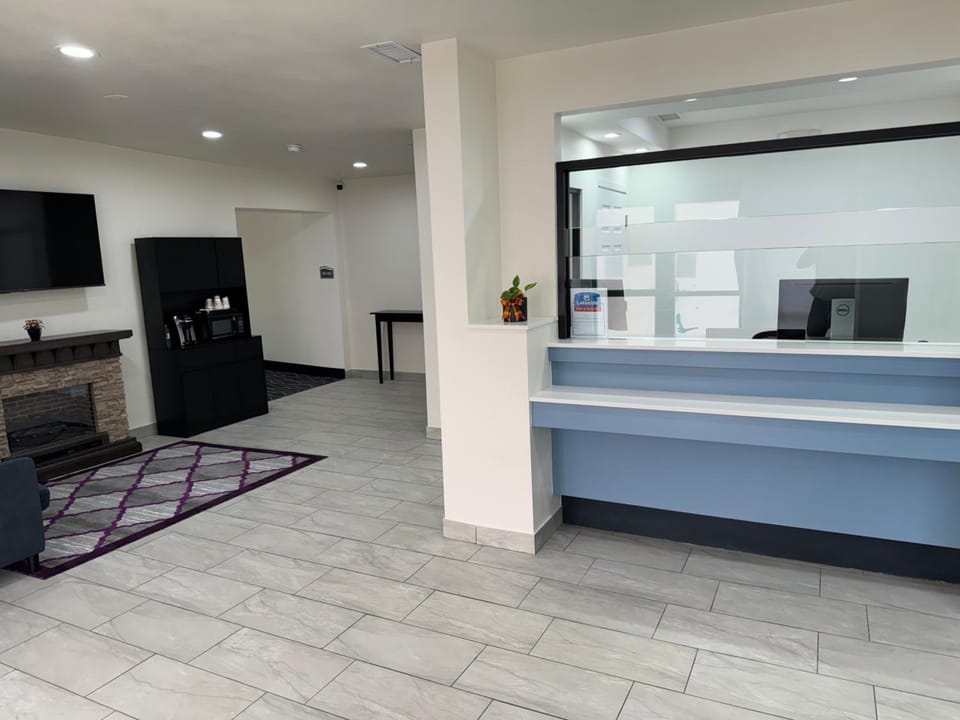 Lakeside Inn and Suites Hotel in Texas