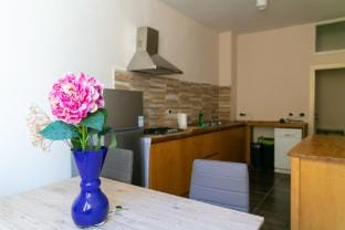 Spacious Three Bedroom Apartment On the Arno Hotel in Florence
