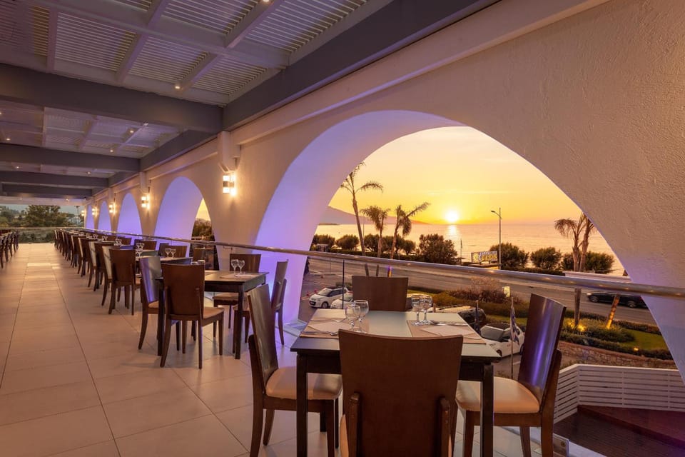 Oceanis Beach Hotel Hotel in Ialysos