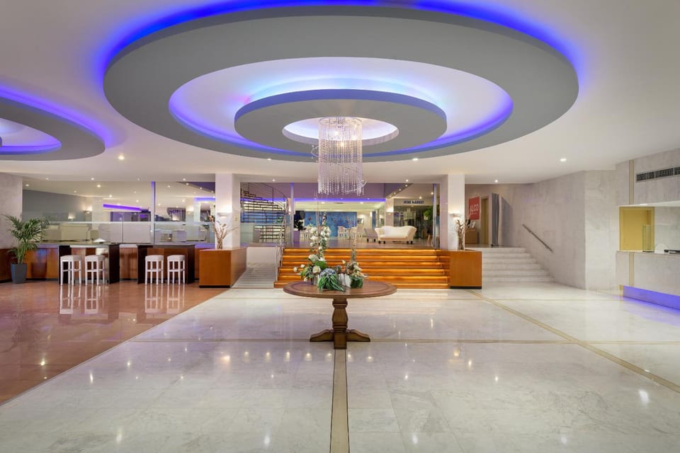 Oceanis Beach Hotel Hotel in Ialysos