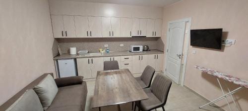 ALEKSANDAR - guest rooms Hotel in Blagoevgrad Province