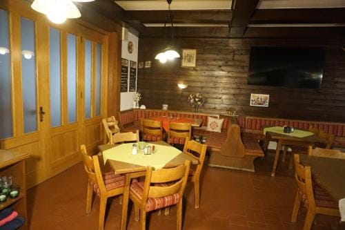 Gasthof Torwirt Hotel in Carinthia, Austria