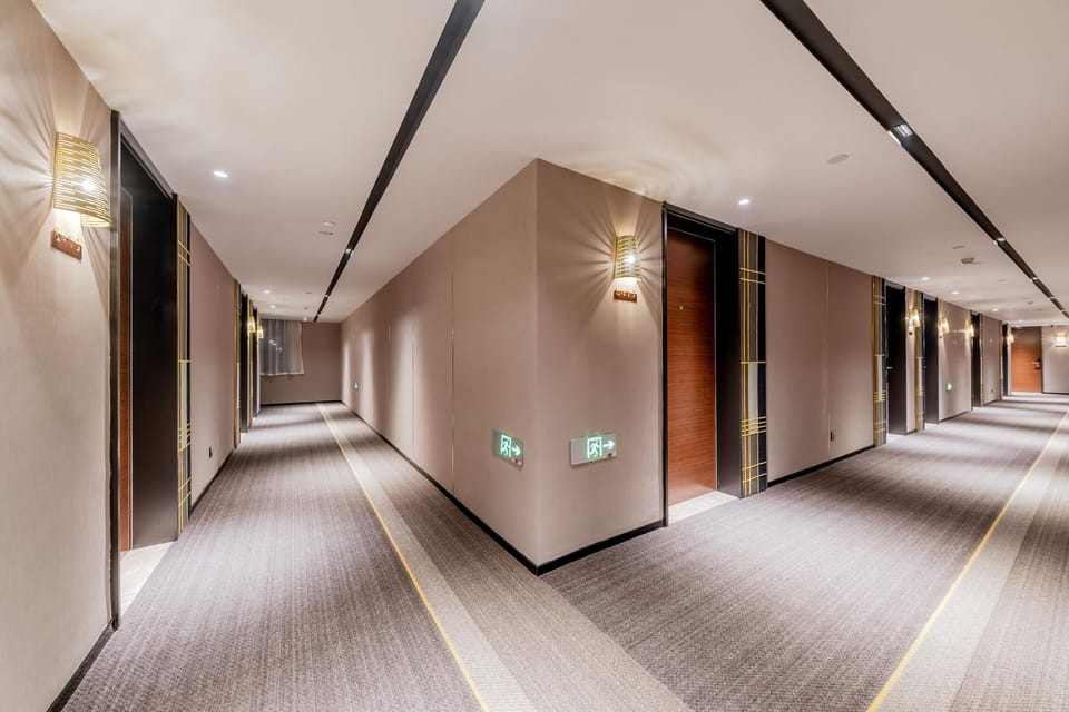 Home Inn Plus Hangzhou Xiasha Wenhai South Road Metro Station Hotel in Hangzhou