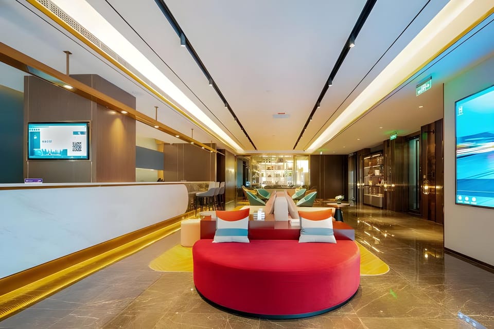 Home Inn Plus Hangzhou West Lake Hubin Ding'an Road Metro Station  Hotel in Hangzhou