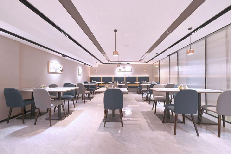 Home Inn Neo Beijing Ping'anli Metro Station Hotel in Beijing
