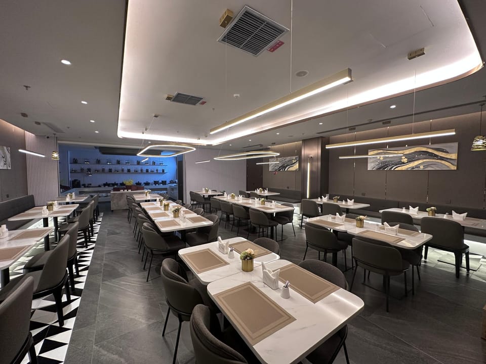Home Inn Plus Hangzhou West Lake Lakeside Nanshan Road Hotel in Hangzhou