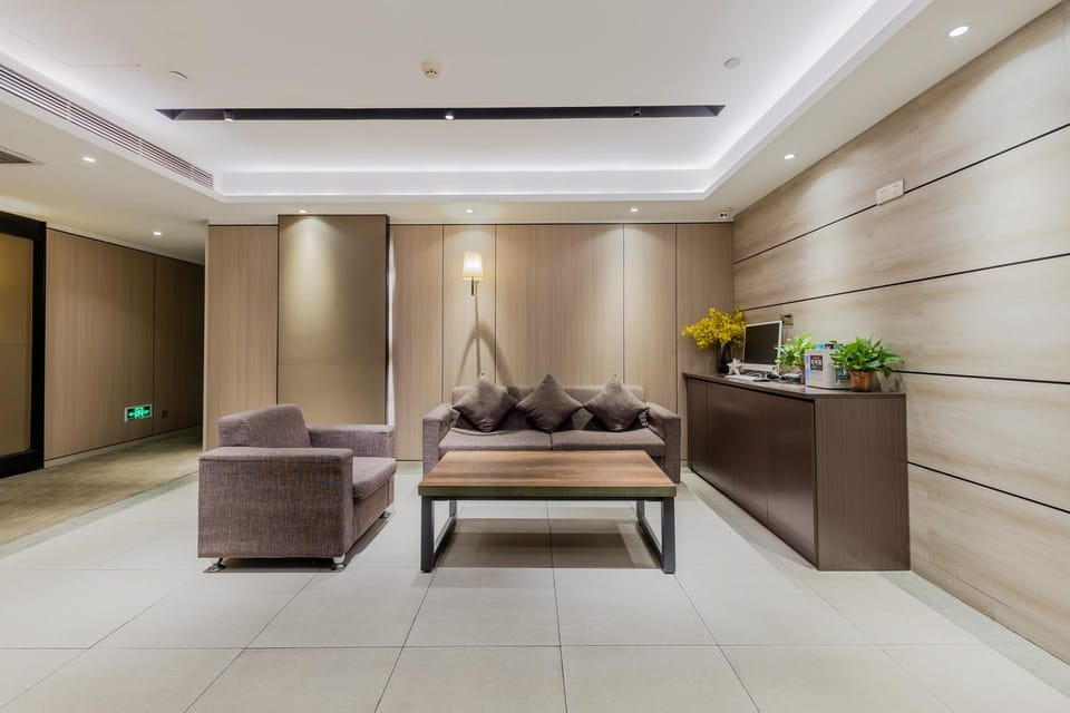 Home Inn Plus Hangzhou Zhuantang China Academy of Art Hotel in Hangzhou
