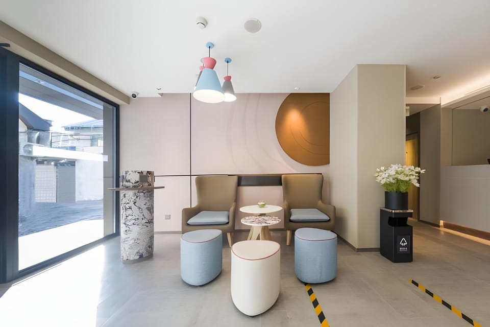 Home Inn Neo Beijing Shichahai Drum Tower Jiaodaokou Hotel in Beijing