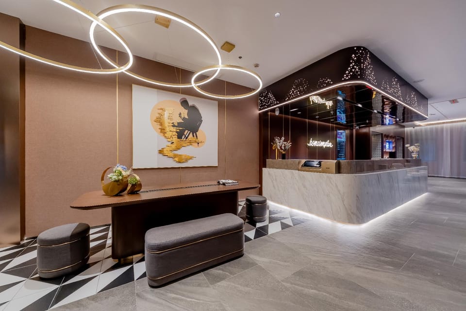 Home Inn Plus Hangzhou Xintiandi Zhongda Intime Hotel in Hangzhou