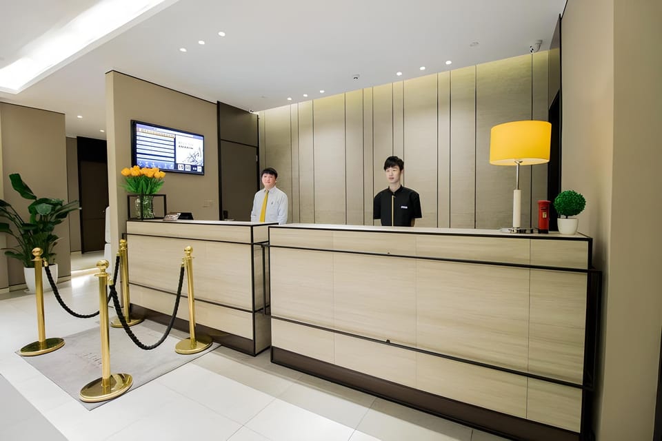 Home Inn Plus Hangzhou Sijiqing Qianjiang New City Qingjiang Road Hotel in Hangzhou