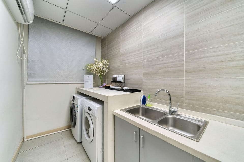Home Inn Plus Hangzhou Sijiqing Qingchun Plaza Hotel in Hangzhou