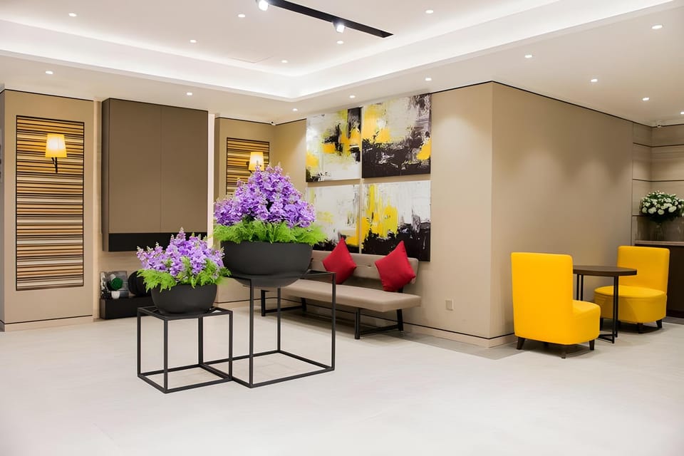Home Inn Plus Hangzhou Wulinmen West Lake Cultural Plaza Hotel in Hangzhou