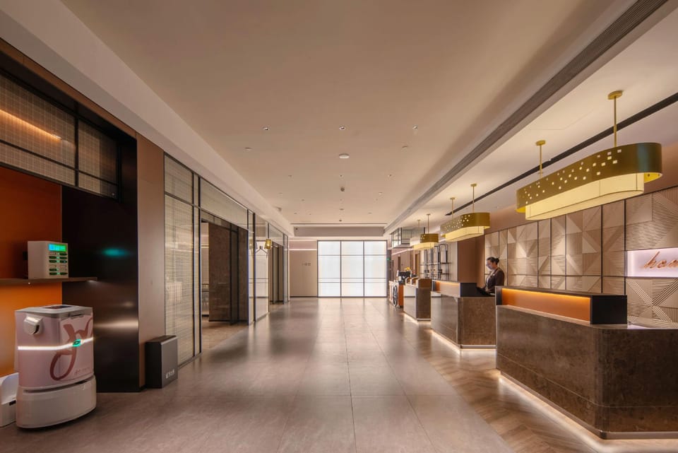 Home Inn Plus Shenzhen Nanshan Science and Technology Park Hotel in Shenzhen