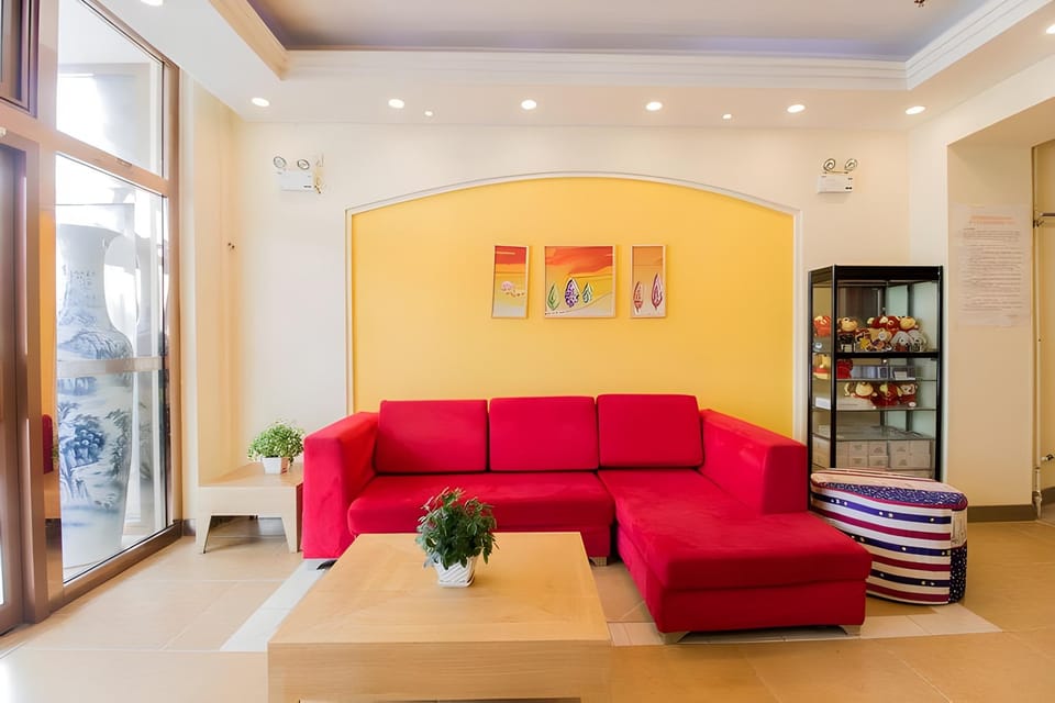 Home Inn Beijing 2nd Foreign Languages Institute Wanda Plaza Shuangqiao Metro Station Hotel in Beijing