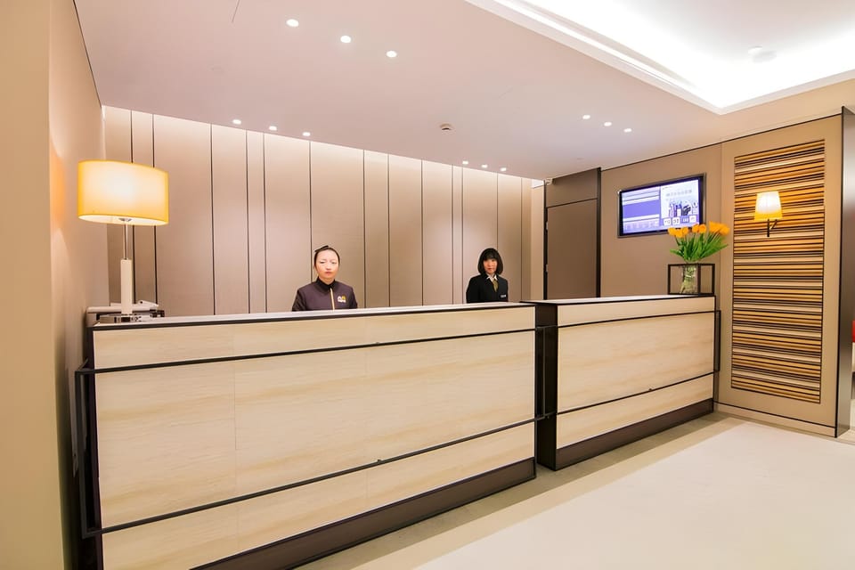 Home Inn Plus Hangzhou West Bus Station Xixi Wetland Hotel in Hangzhou
