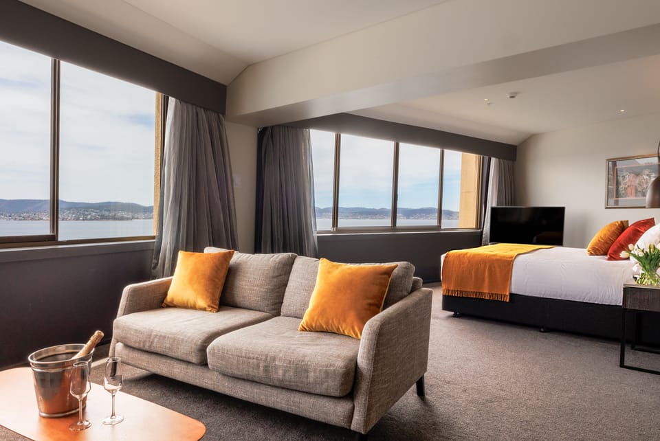 Suite room
