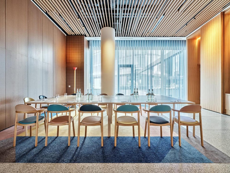 Kimpton Main Frankfurt By IHG Hotel in Frankfurt