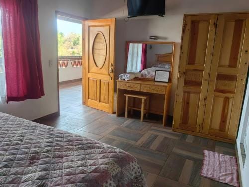 Jardin Cualli Cochi Hotel in Tepoztlan