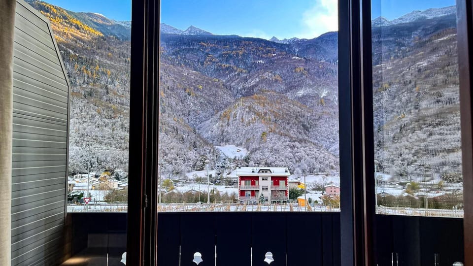 Agarthi Suites - Valtellina Hotel in Province of Brescia