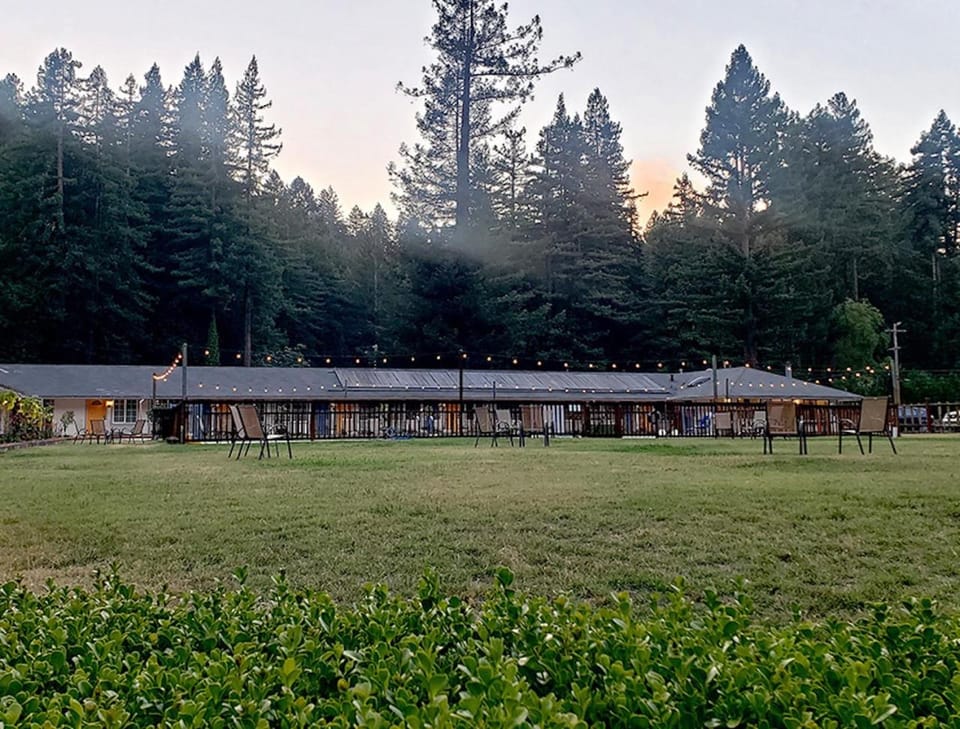Casa Secoya Hotel in Russian River