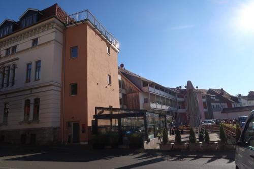 LUXUS Hostel Rabe Hostel in Thuringia, Germany