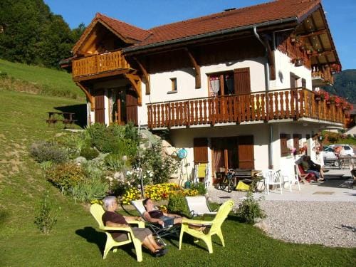 Chalet Titlis Hotel in Haute-Savoie