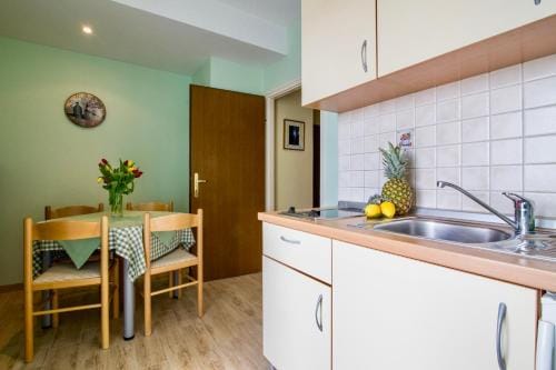 Pansion Adria Hotel in Biograd na Moru