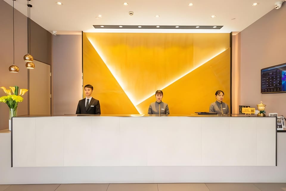 Home Inn Style Golden Nanjing Railway Station North Square Xuanwu Lake Hotel in Nanjing