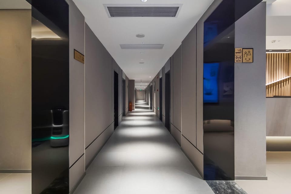 Home Inn Style Golden Beijing Tsinghua University East Gate Hotel in Beijing