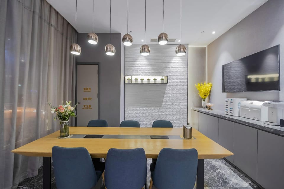 Home Inn Style Golden Nanjing Jiangning Wanda Plaza Tianyin Avenue Hotel in Nanjing