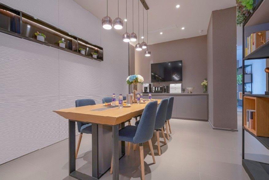 Home Inn Style Golden Nanjing Provincial Maternal and Child Hospital Longjiang Metro Station Hotel in Nanjing