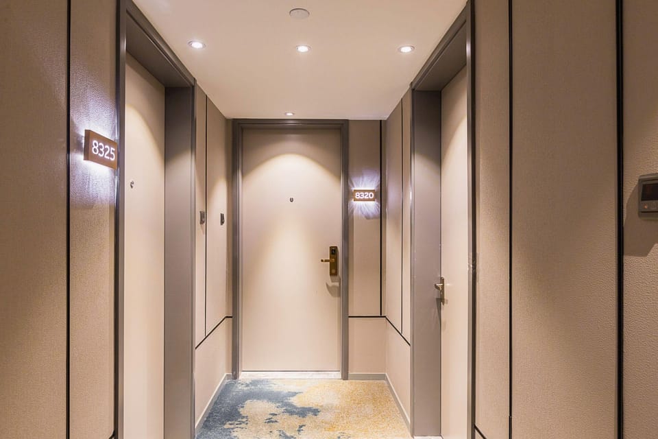 Home Inn Style Golden Nanjing Provincial Maternal and Child Hospital Longjiang Metro Station Hotel in Nanjing