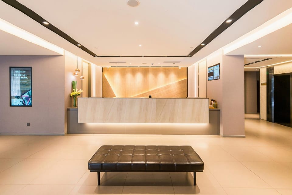 Home Inn Style Golden Nanjing Xinjiekou Metro Station Hotel in Nanjing