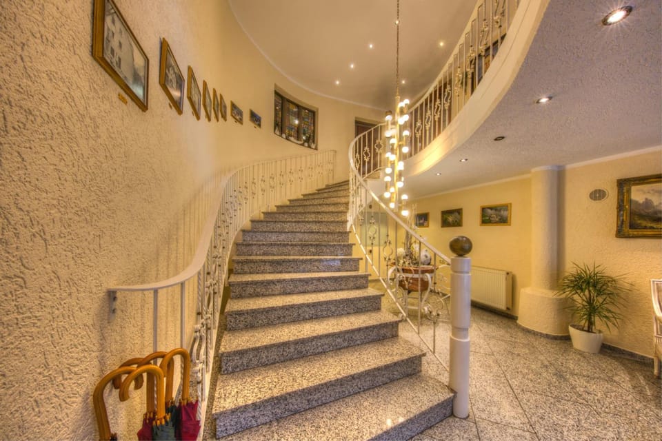 Hotel Burgfrieden Hotel in Cochem-Zell