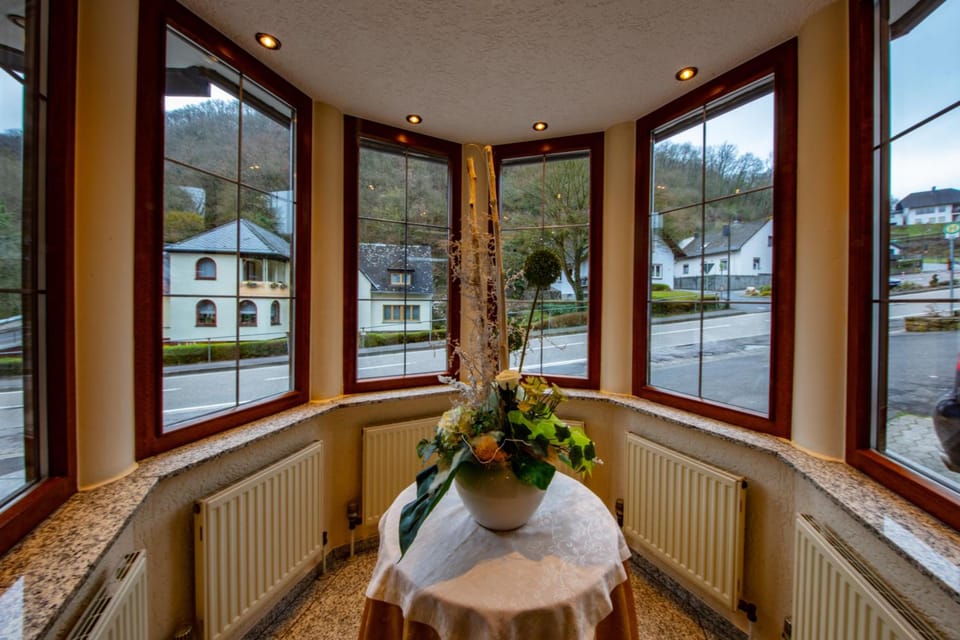 Hotel Burgfrieden Hotel in Cochem-Zell
