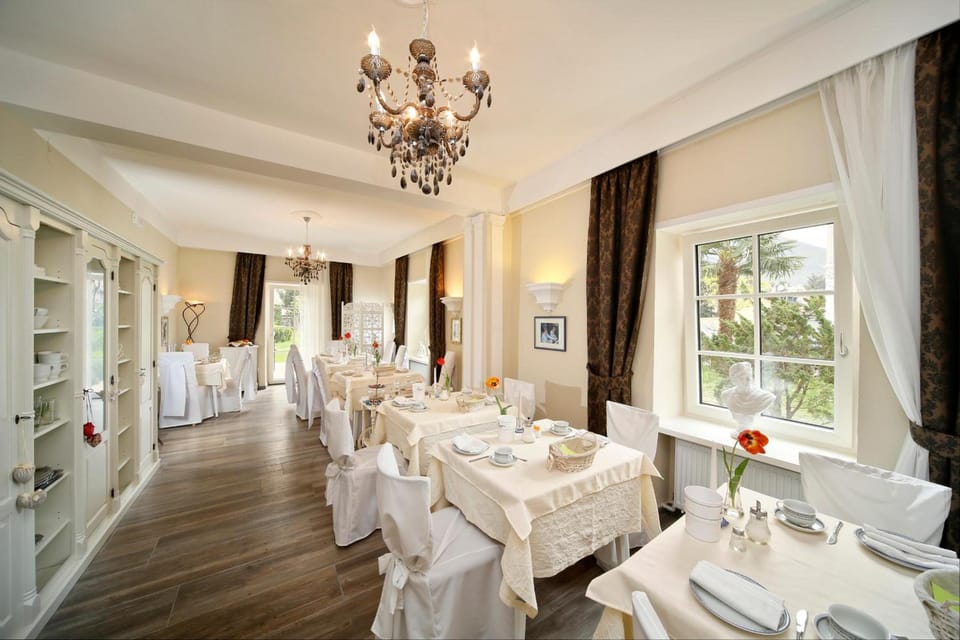 Garni Villa Tyrol - Adults Only Hotel in Merano