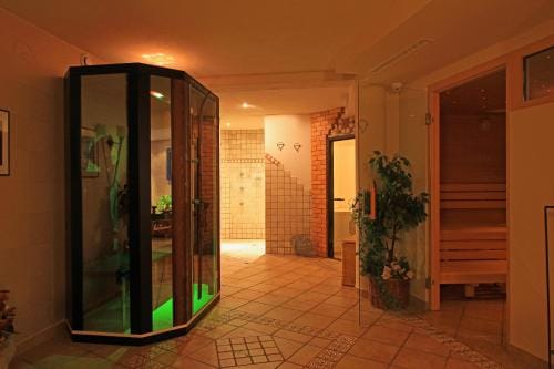 Hotel Garni - Restaurant Kaminstube Hotel in Saint Anton am Arlberg