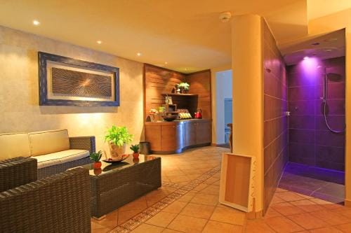 Hotel Garni - Restaurant Kaminstube Hotel in Saint Anton am Arlberg
