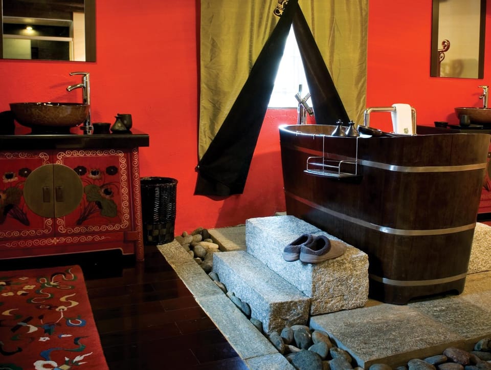Banyan Tree Ringha Hotel in China