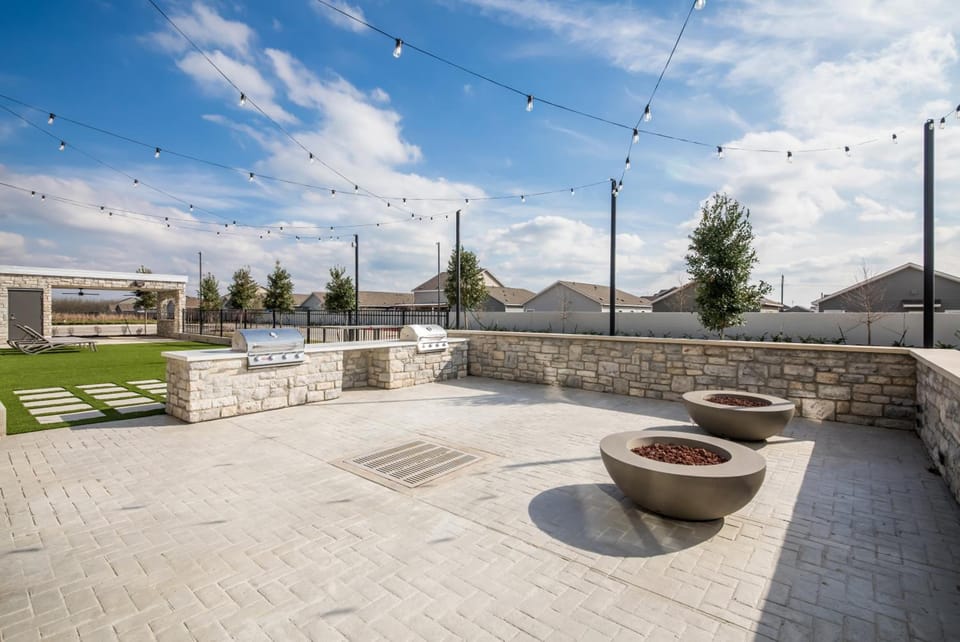 Everhome Suites Bastrop Hotel in Bastrop
