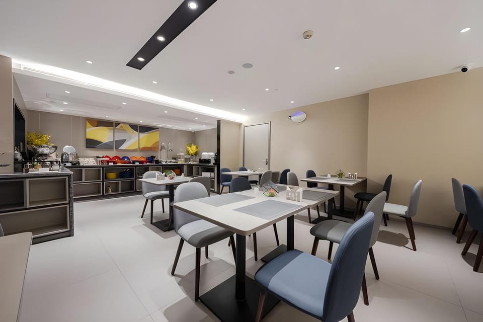 Home Inn Selected Hangzhou West Lake Hubin Road Wanghu Hotel in Hangzhou