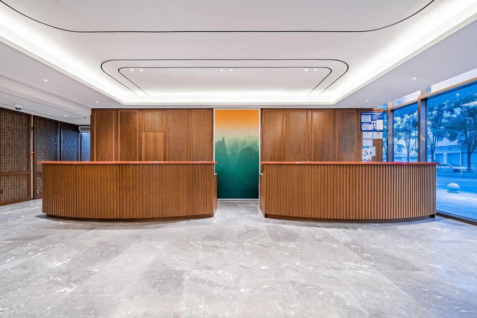 Home Inn Selected Hangzhou South Railway Station Station Front Square Hotel in Hangzhou