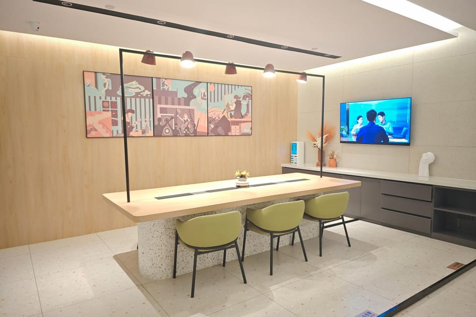 Home Inn Selected Xi'an Xiaozhai Provincial Stadium Metro Station Hotel in Xian