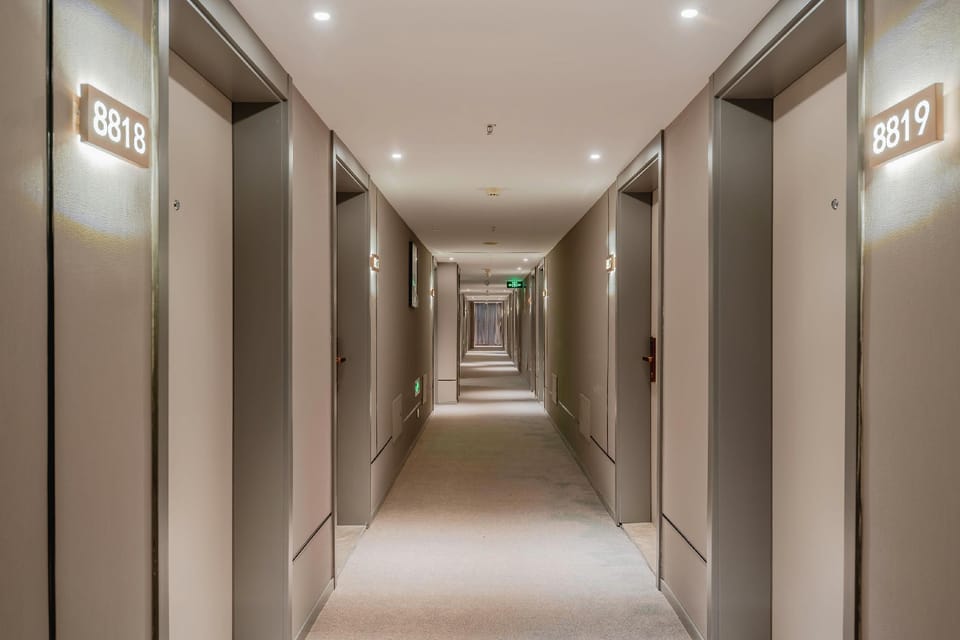 Home Inn Selected Hangzhou Gaosha Road Metro Station University Town Hotel in Hangzhou
