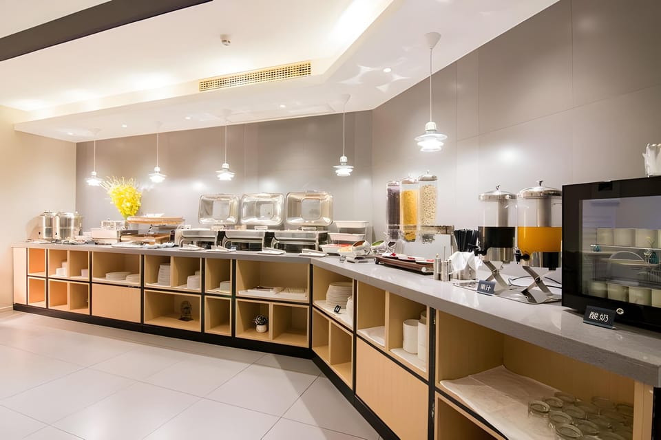 Home Inn Style Nanjing Fuzimiao Sanshan Street Metro Station Mixc Hotel in Nanjing