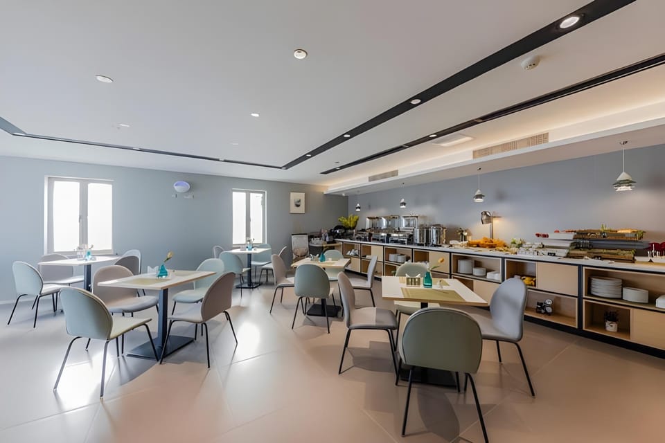 Home Inn Style Nanjing Fuzimiao Metro Station Scenic Area Hotel in Nanjing