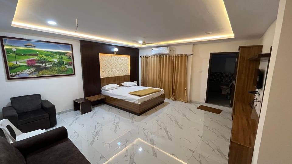 Hotel Ashoka Grand Hotel in Karnataka
