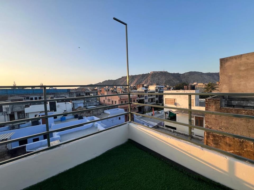 Rudra the Stay Hostel in Jaipur